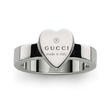 cross and heart ring from gucci|gucci heart bracelet with trademark.